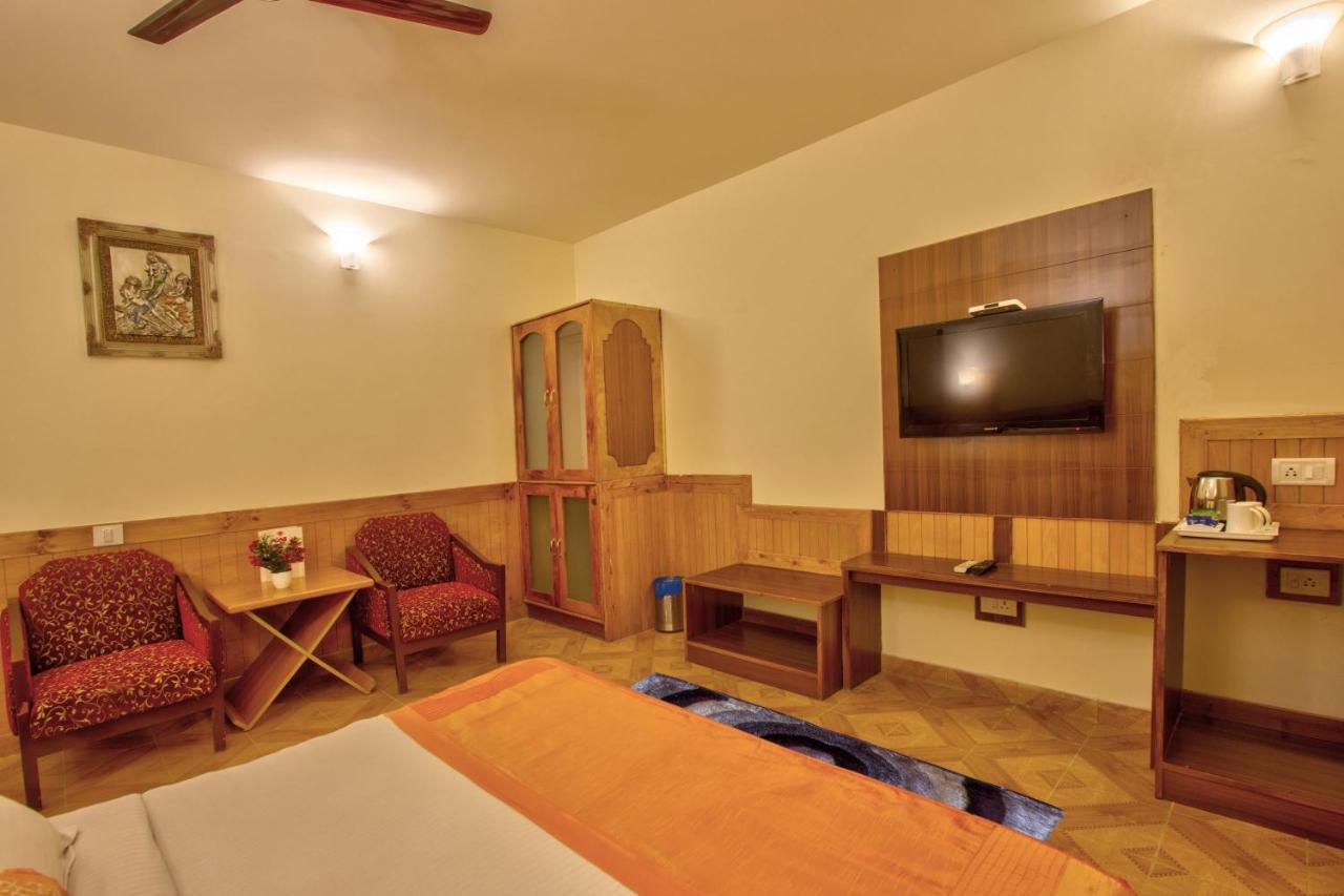 Woodstock Inn Manali エクステリア 写真