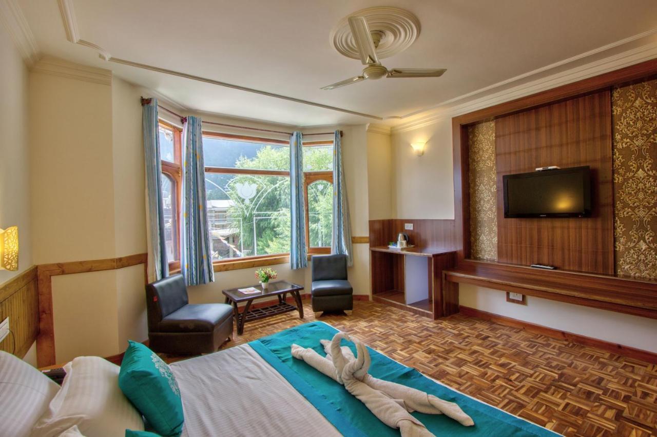 Woodstock Inn Manali エクステリア 写真