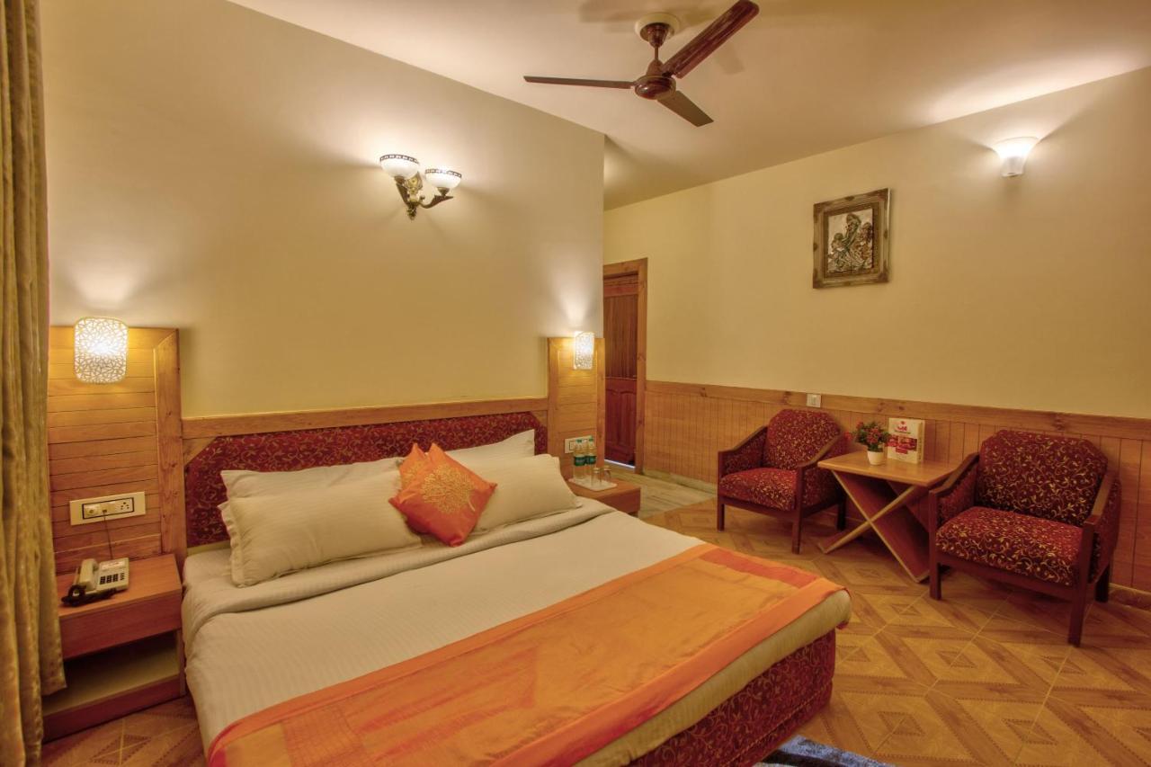 Woodstock Inn Manali エクステリア 写真