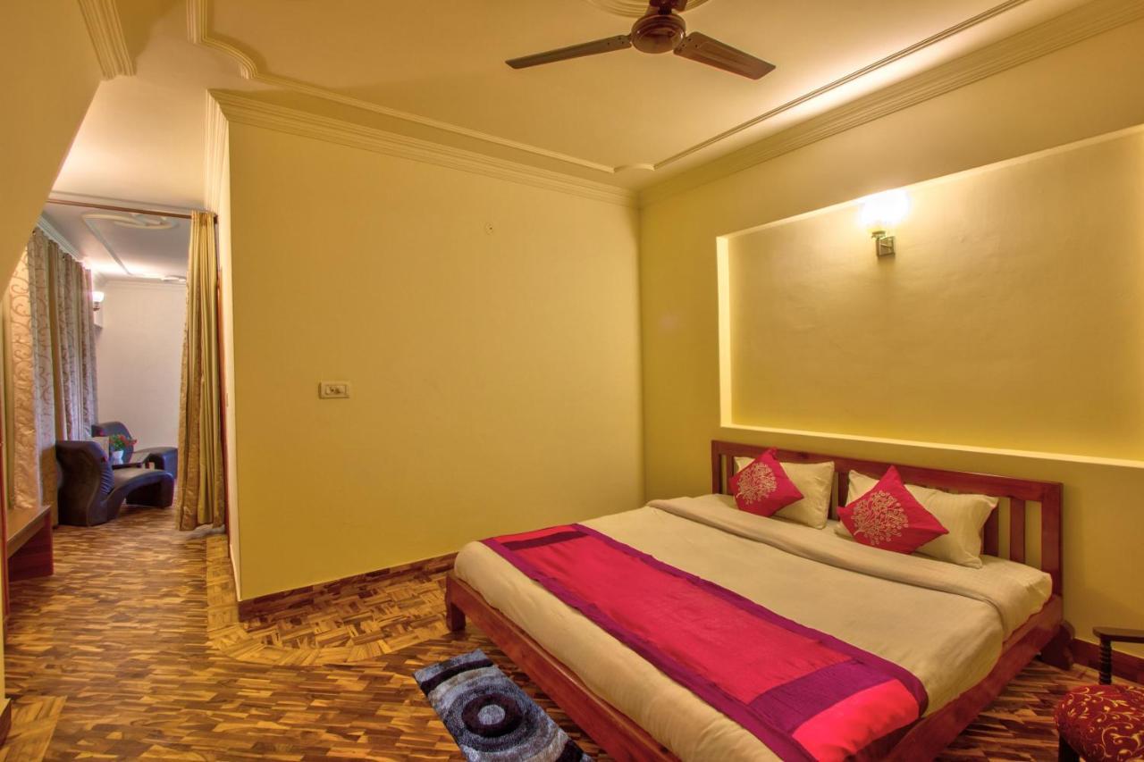 Woodstock Inn Manali エクステリア 写真