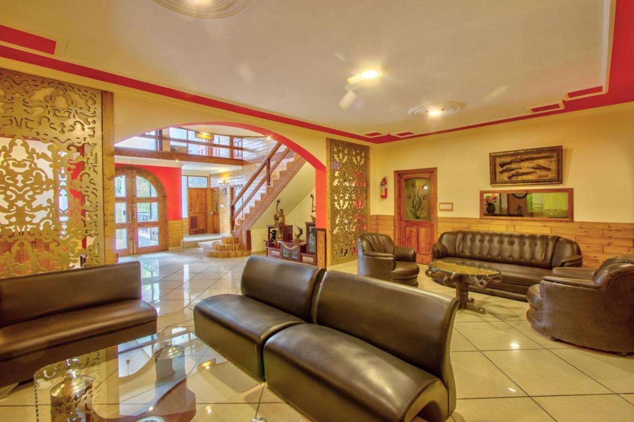 Woodstock Inn Manali エクステリア 写真