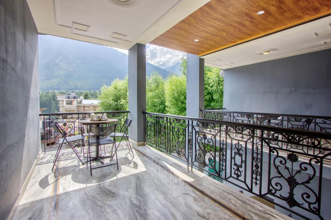 Woodstock Inn Manali エクステリア 写真