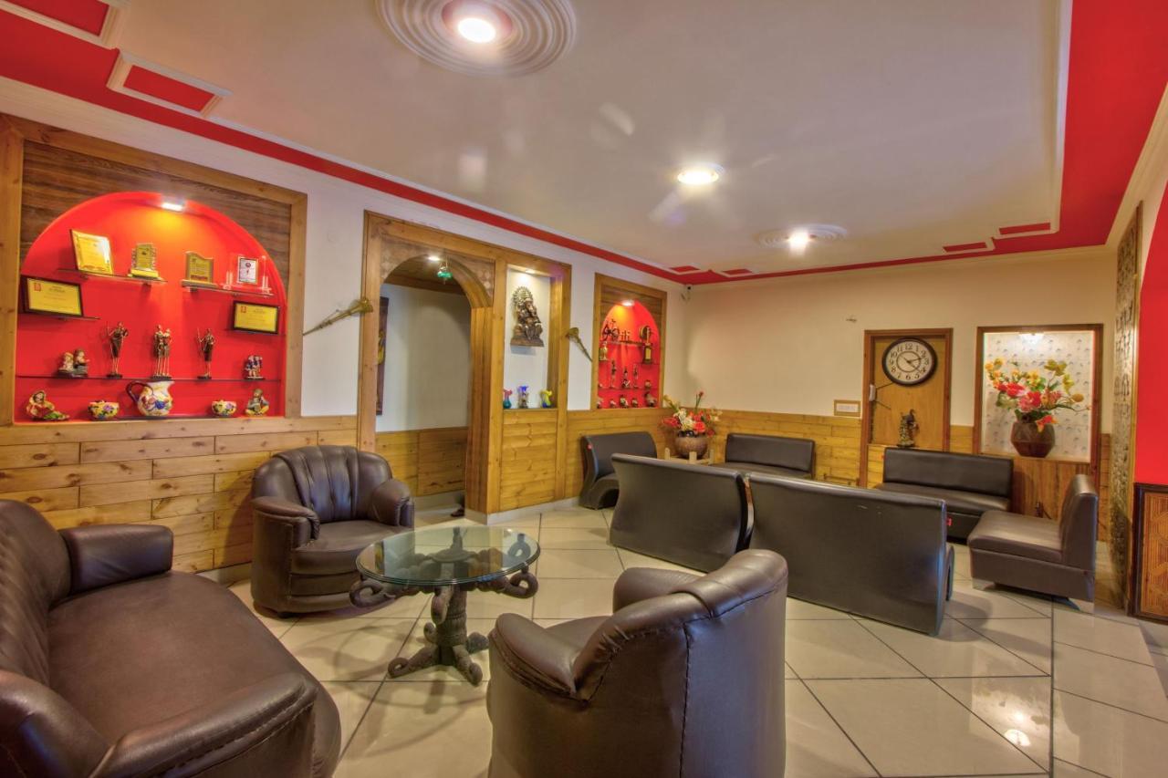 Woodstock Inn Manali エクステリア 写真