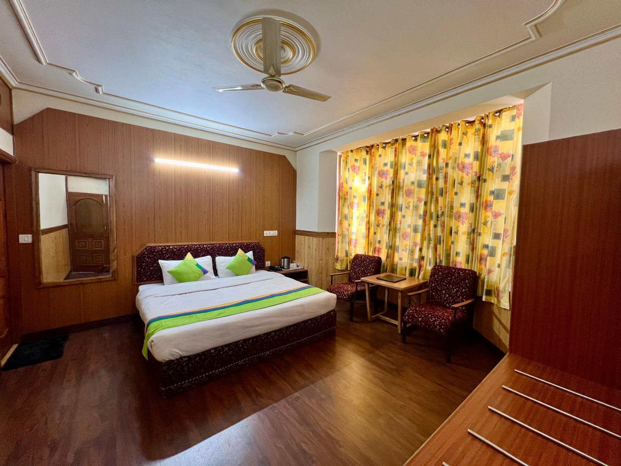 Woodstock Inn Manali エクステリア 写真