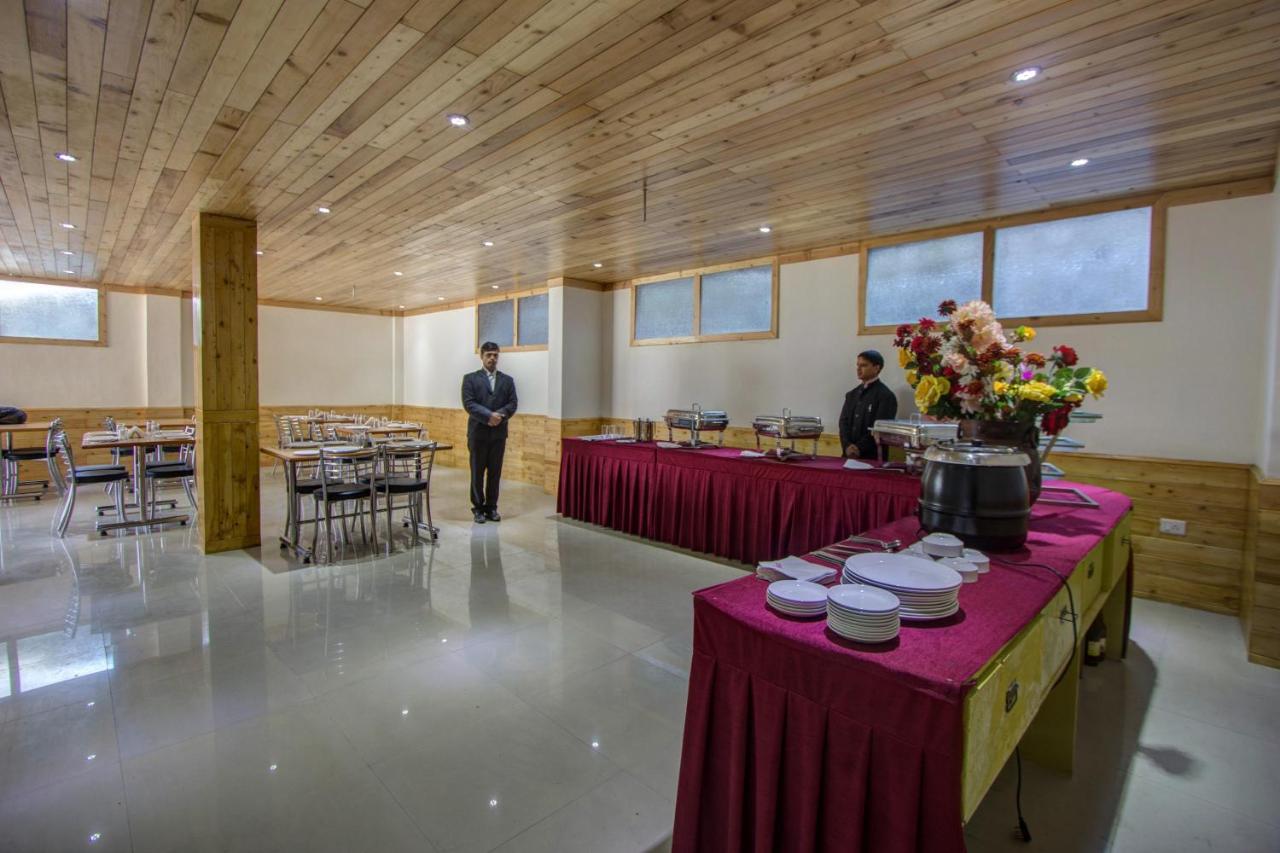 Woodstock Inn Manali エクステリア 写真